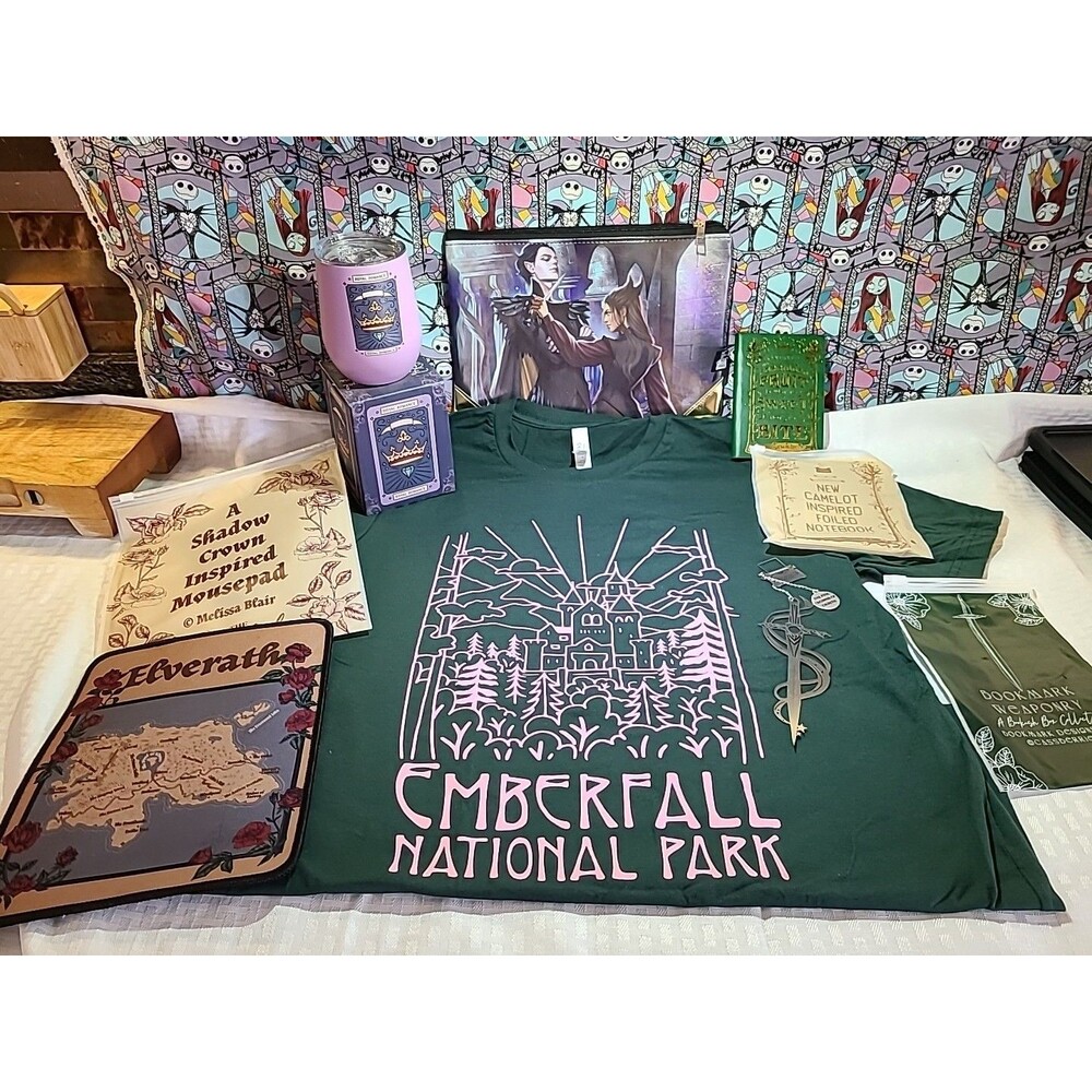 The Bookish Box Accessories 6pc Bundle T SHIRT L – No Book Included + bonus